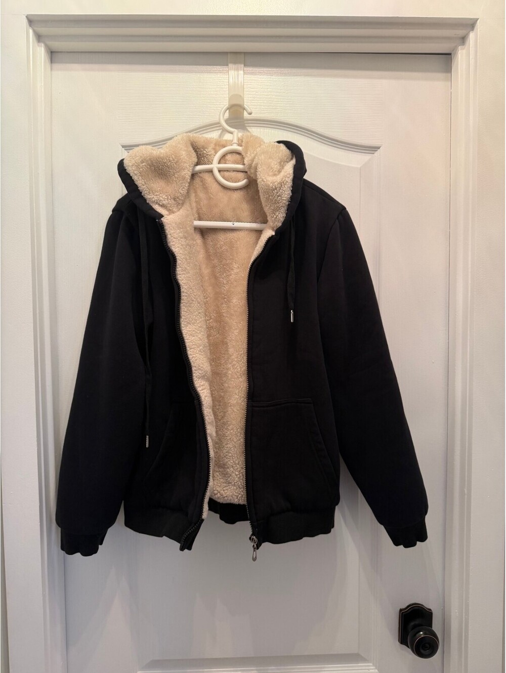 Black Zip Up Hoodie Sherpa Fleece Lined Size L Kangaroo Pocket Drawstring [COPY]